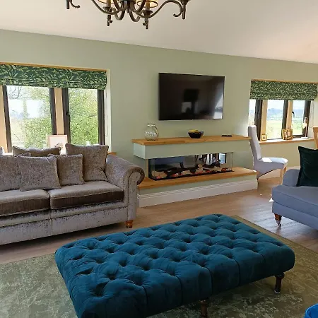 Castleys * Скиптон